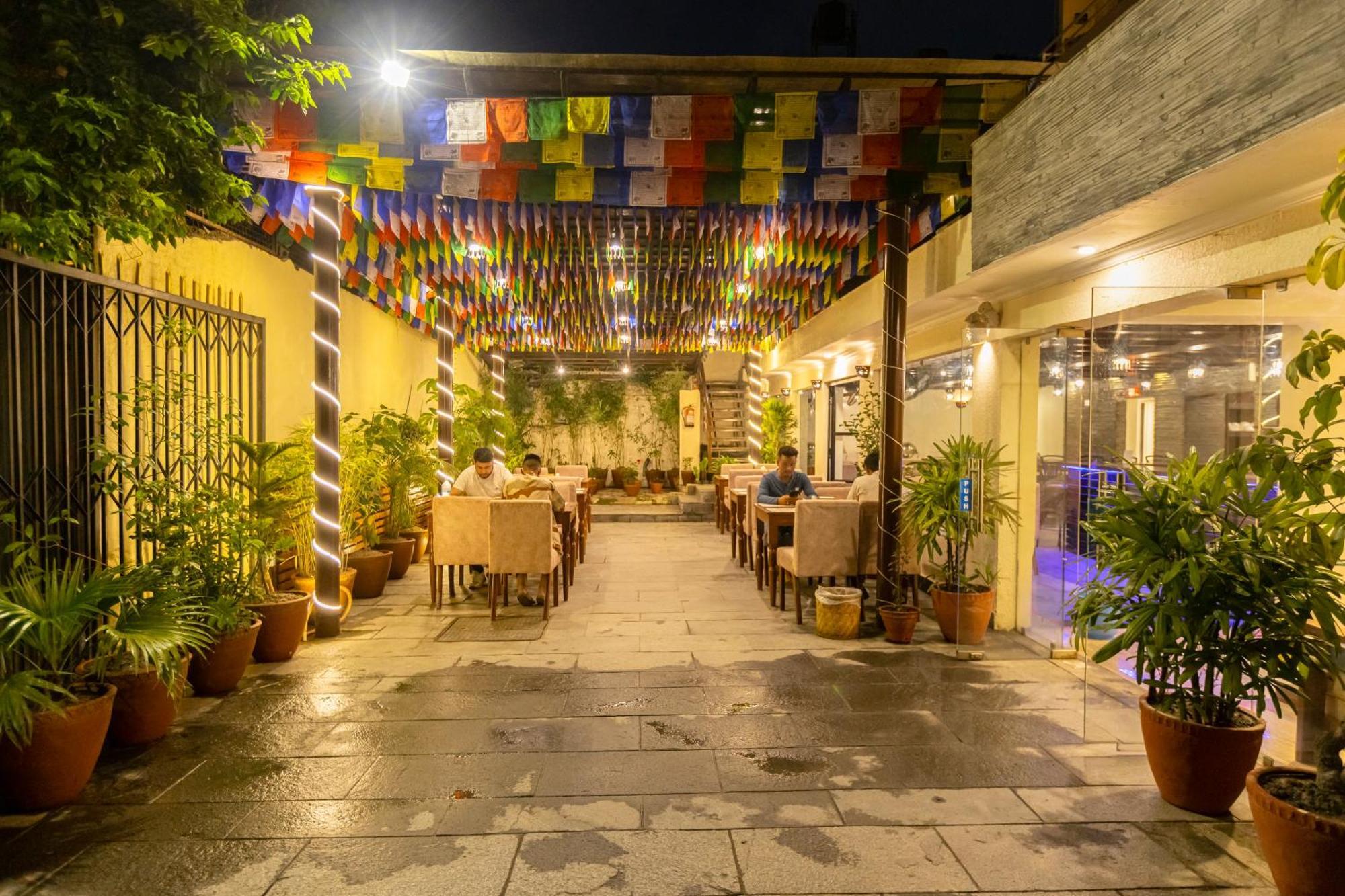 Hotel Highlander, Thamel Kathmandu Ngoại thất bức ảnh