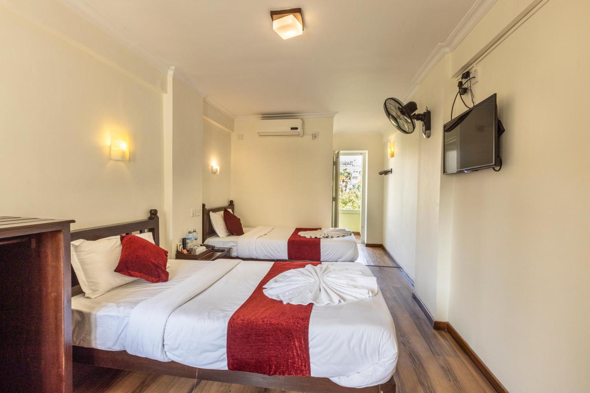 Hotel Highlander, Thamel Kathmandu Ngoại thất bức ảnh
